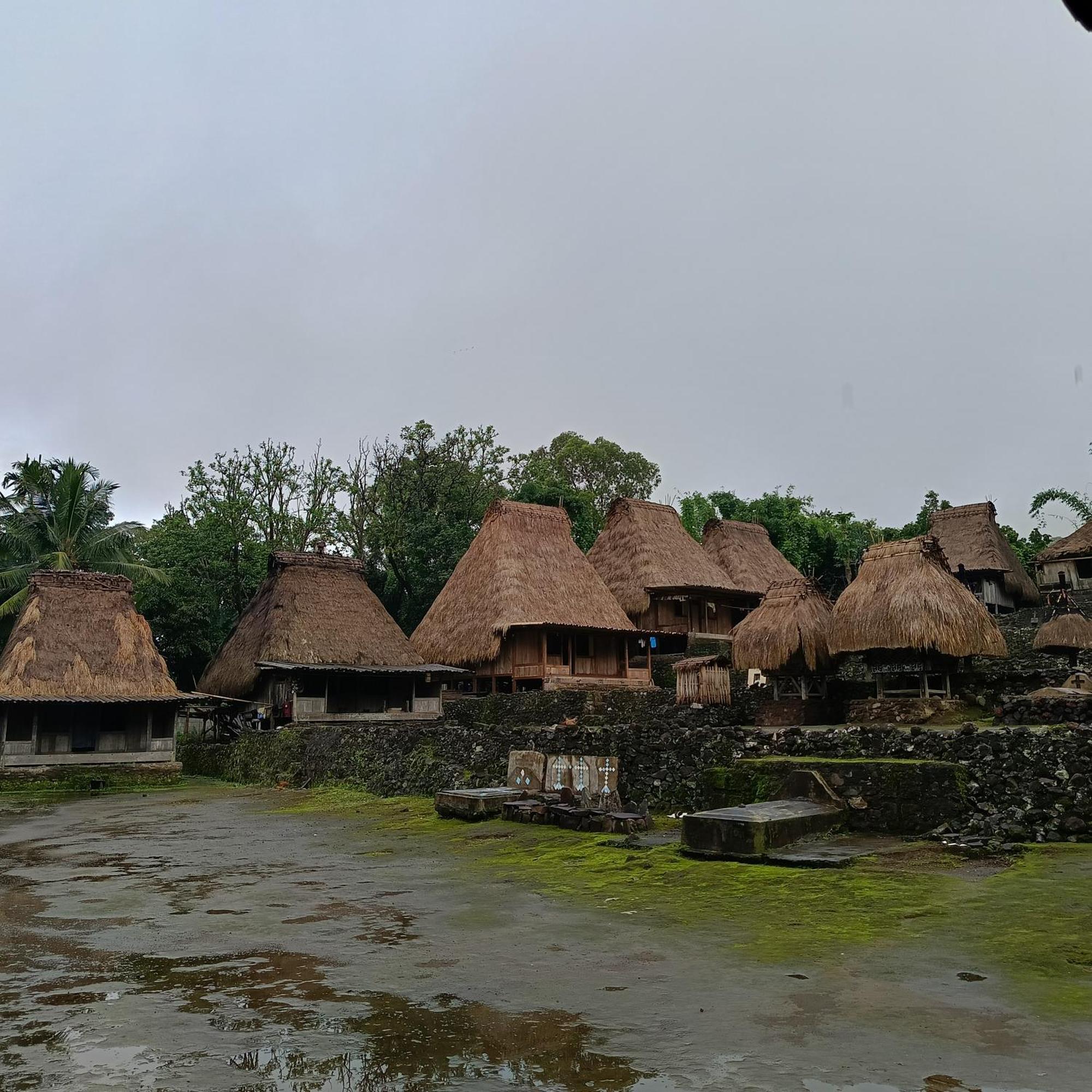 Kristian Homestay Bajawa Luaran gambar